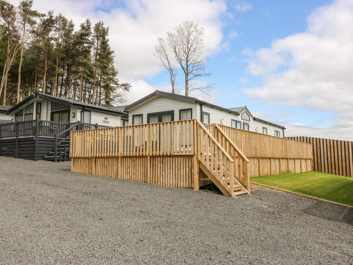 Serena Lodge Jedburgh Bagian luar foto