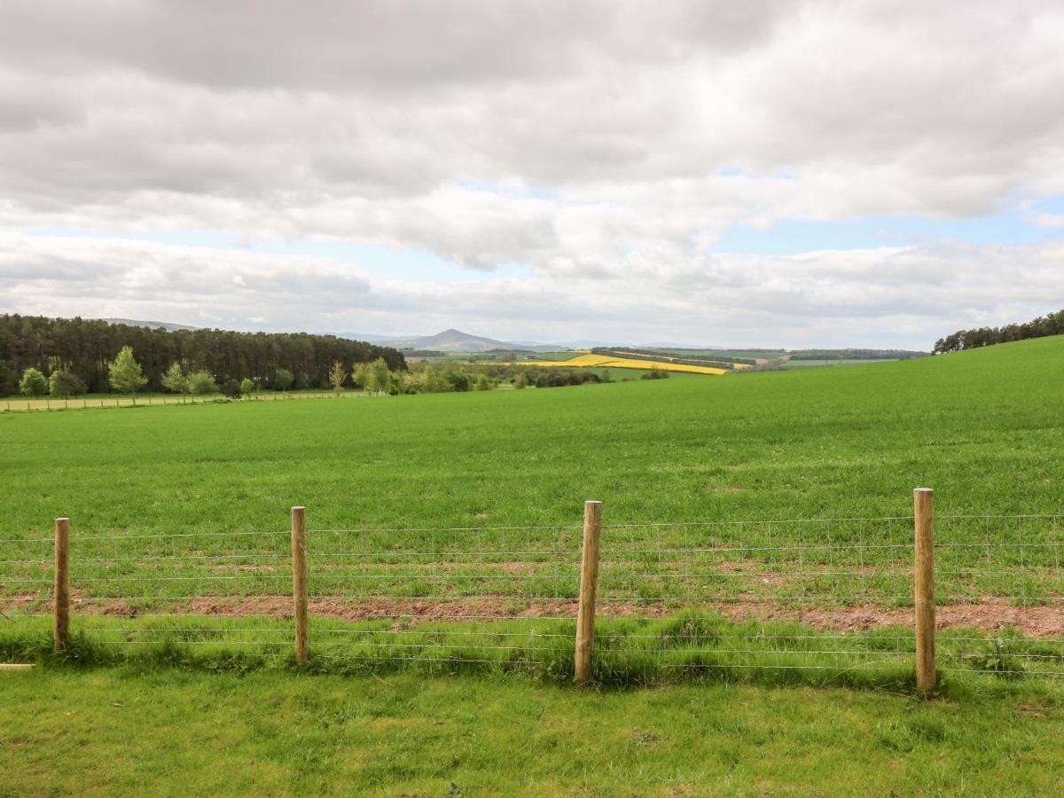 Serena Lodge Jedburgh Bagian luar foto