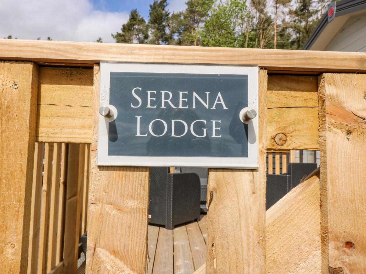 Serena Lodge Jedburgh Bagian luar foto