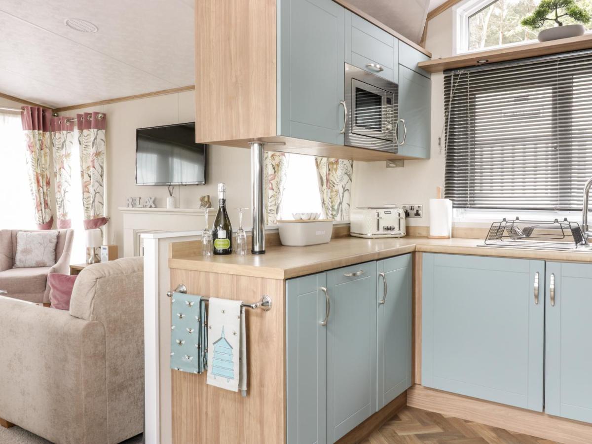 Serena Lodge Jedburgh Bagian luar foto